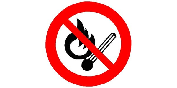 Extintores y señales de protección contra incendios